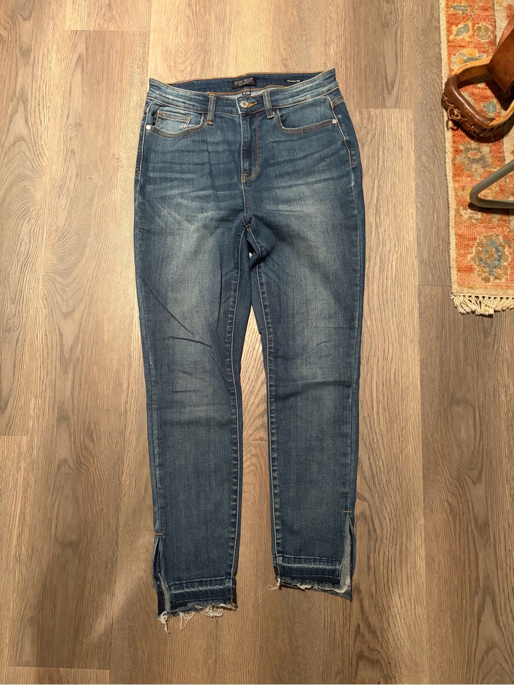 Judy Blue Dark Blue Skinny Jeans with Frayed Hem
